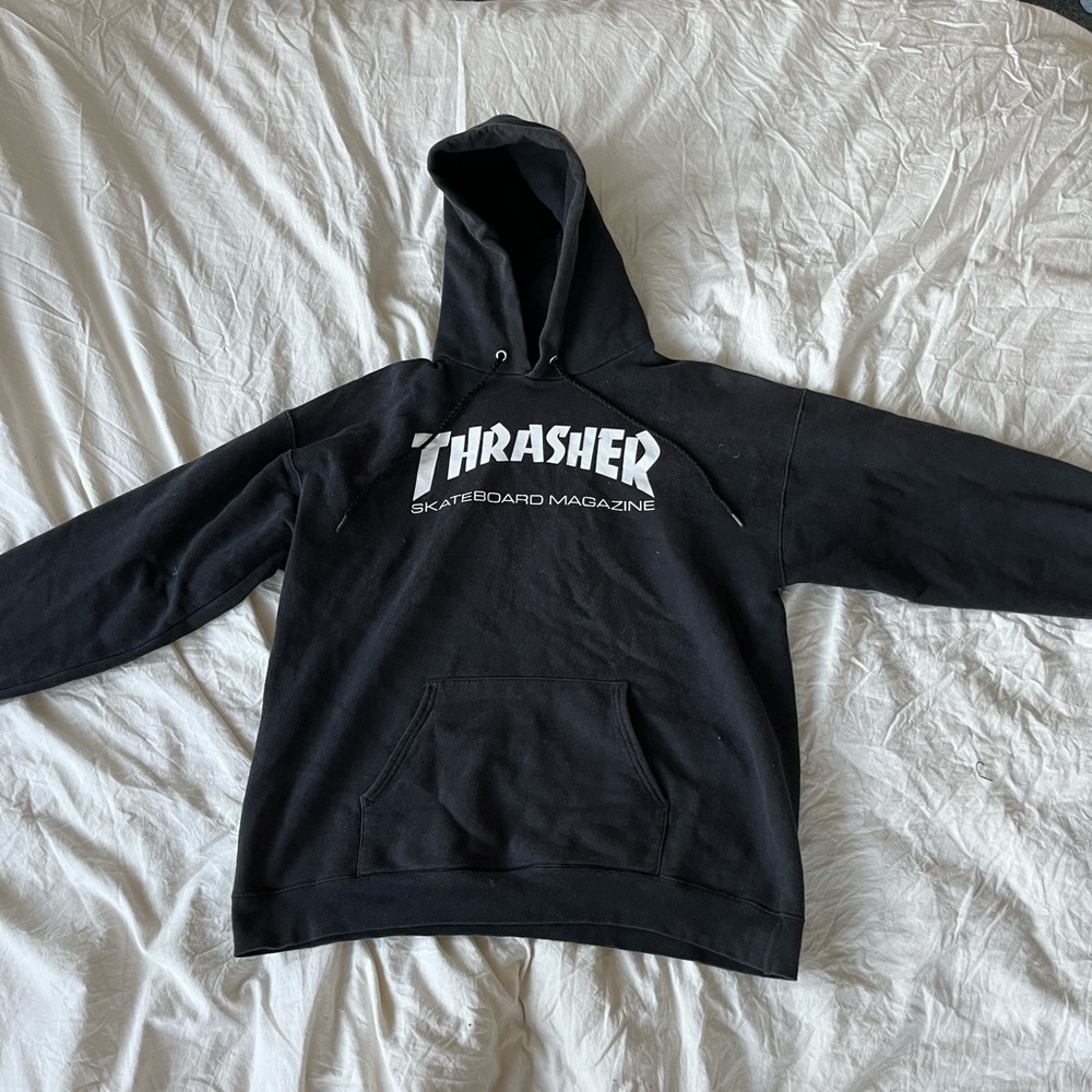 Black and white thrasher hoodie